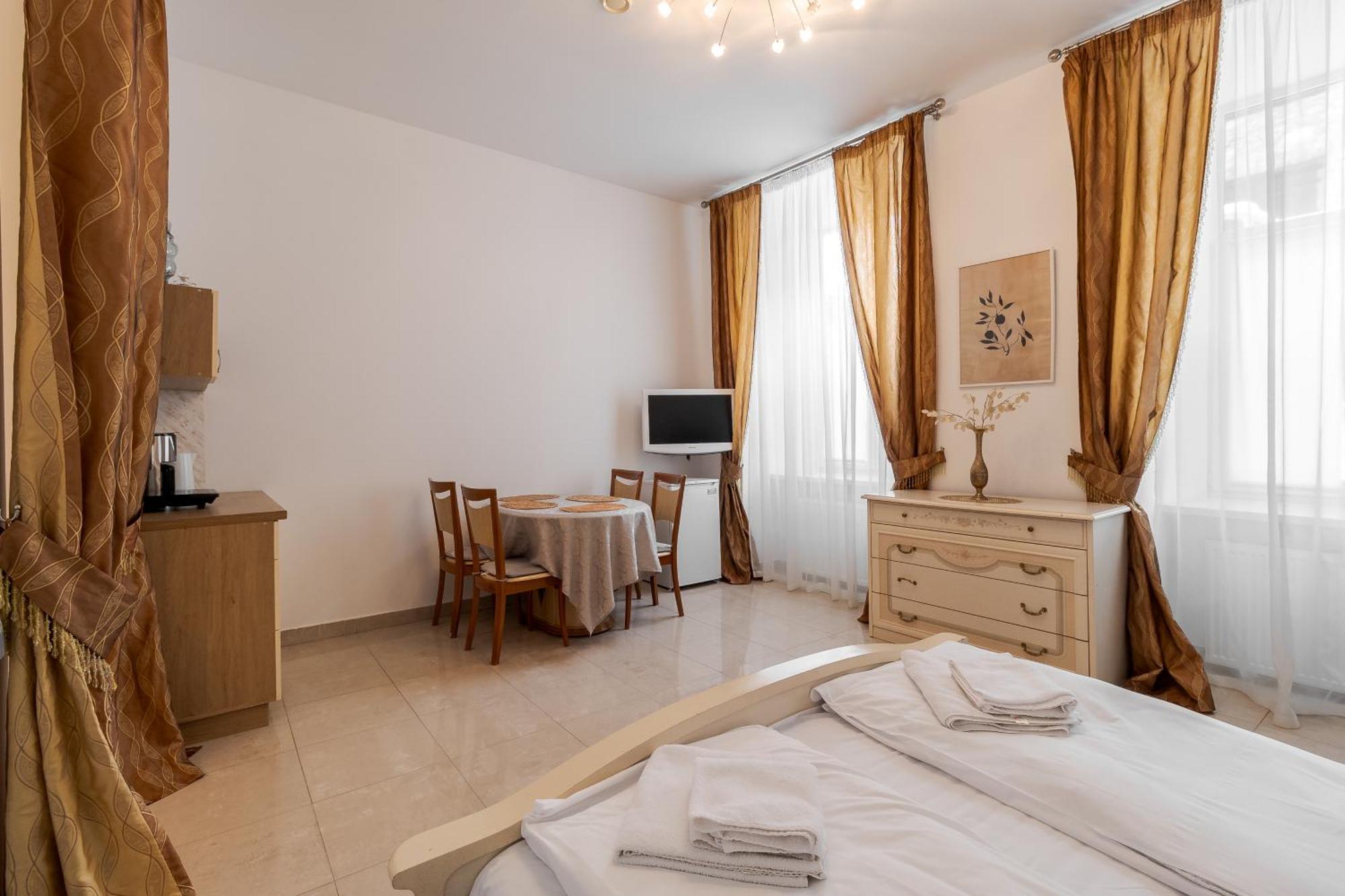 Апартаменти На Площі Ринок, 20 Lviv Extérieur photo